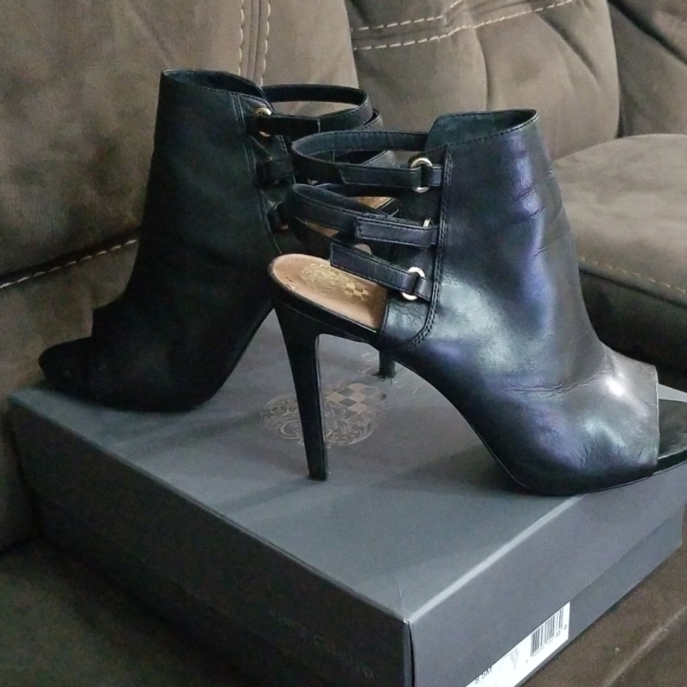 Vince Camuto Black Nappa Heels Peep Toe
